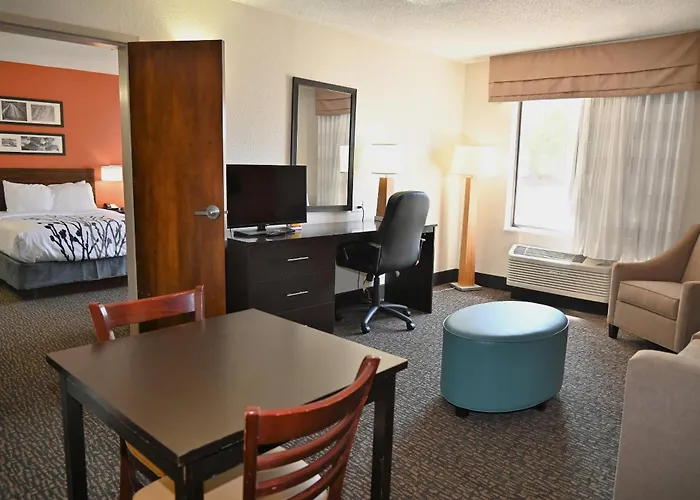 Sleep Inn & Suites Spring Lake - Fayetteville Near Fort Bragg